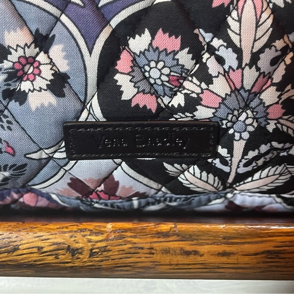 Vera Bradley Ornate Blooms Floral Large Traveler Duffel Bag Tote NWT New - Picture 3 of 13